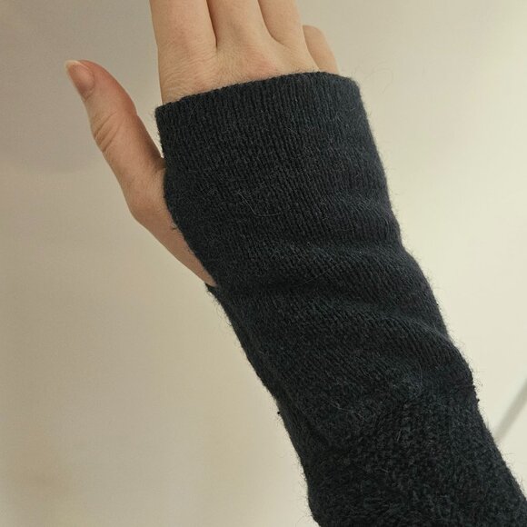 Long sleeved navy blue winter dress - Picture 4 of 6